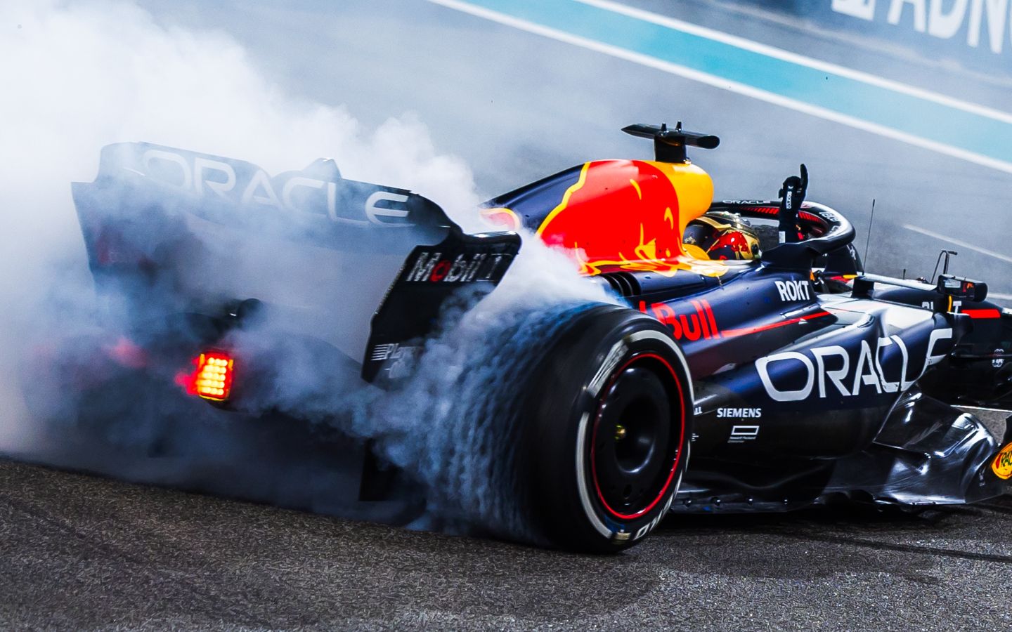F1 Cars vs Sports Cars