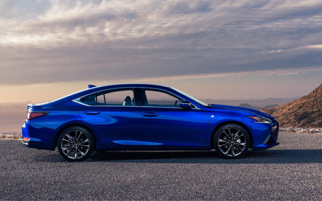 Lexus ES series 2024 on a hill 