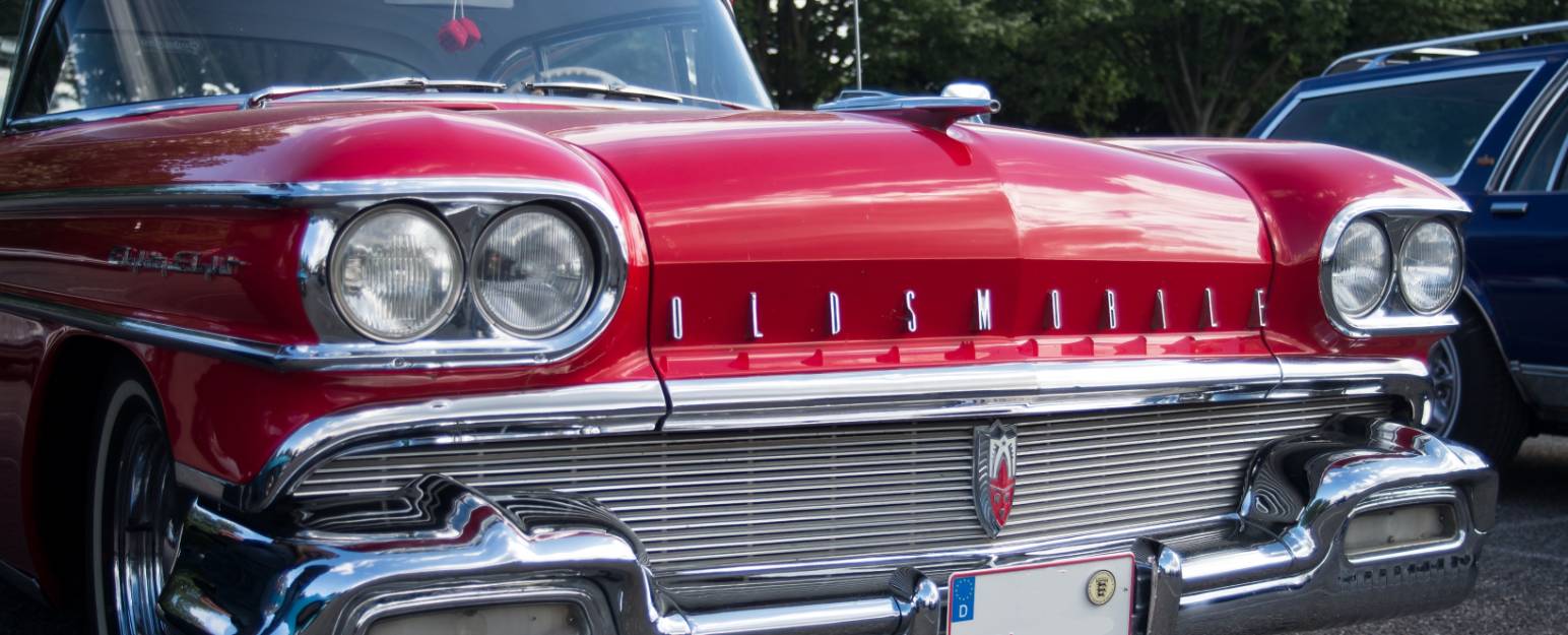 facts and Evolution of Oldsmobile Cars