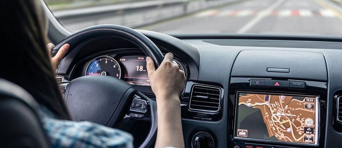 All About Advanced Driver Monitoring Solutions for Driver Safety in Dubai