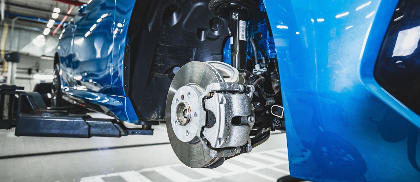 All About Autonomous Emergency Braking (AEB) in Cars