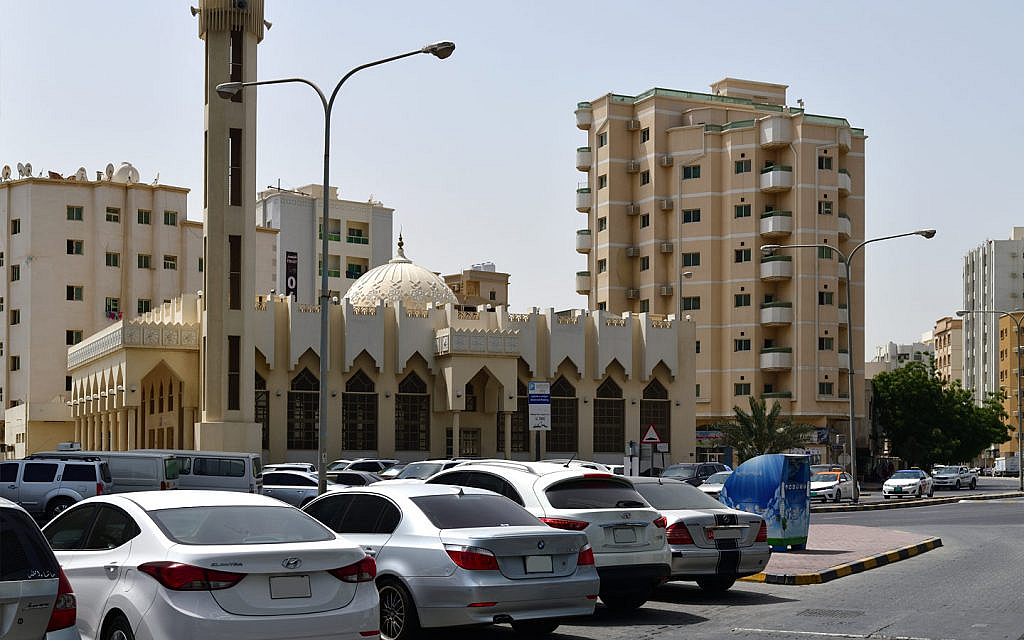 سيارات في عجمان