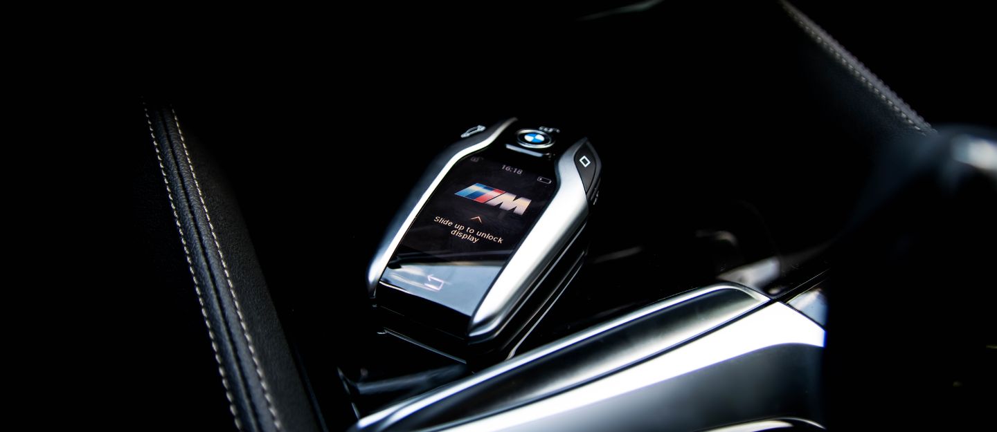 Discover the hidden potential of your BMW key fob