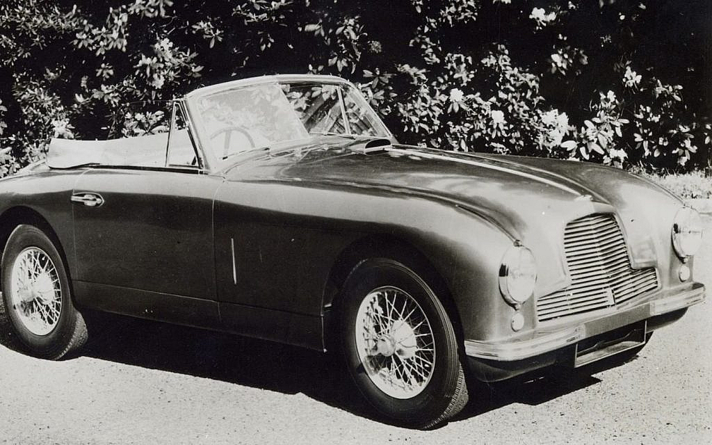 The DB2 set the groundwork for the powerful DB4. 