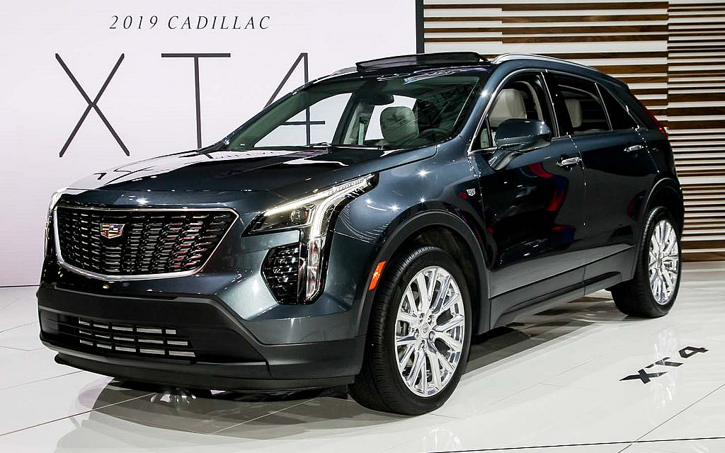 سيارة كاديلاك XT4