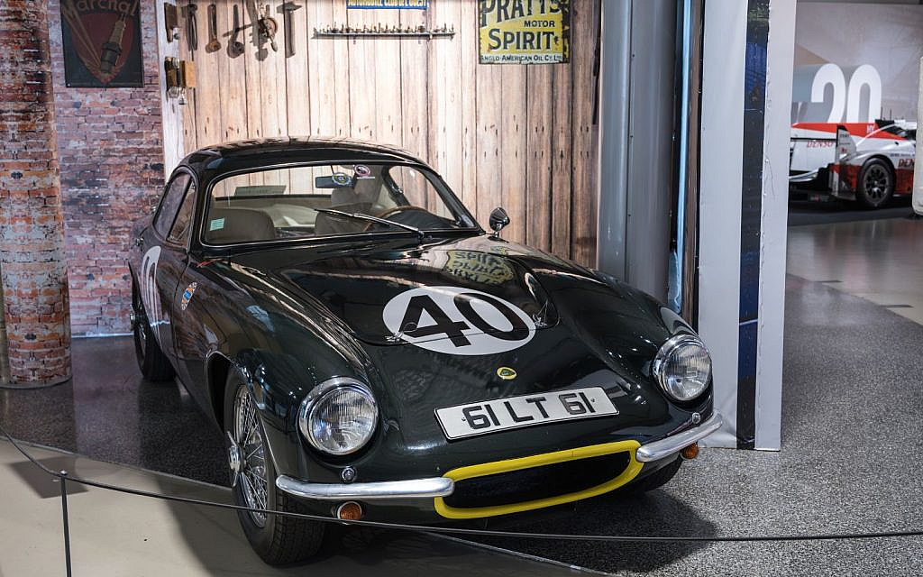 Lotus revolutionised Formula 1 in 1962