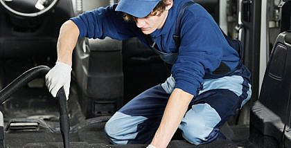 Here is a detailed DIY steps to change car carpets