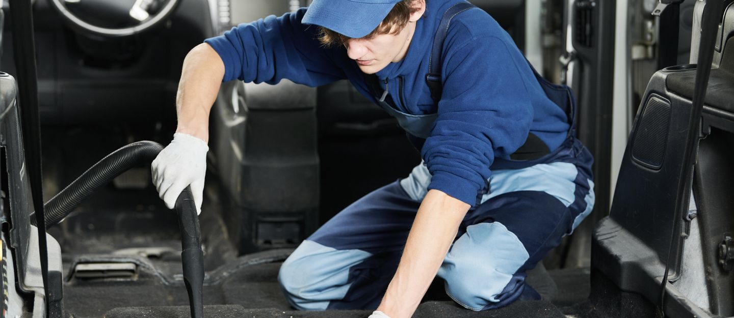 Here is a detailed DIY steps to change car carpets