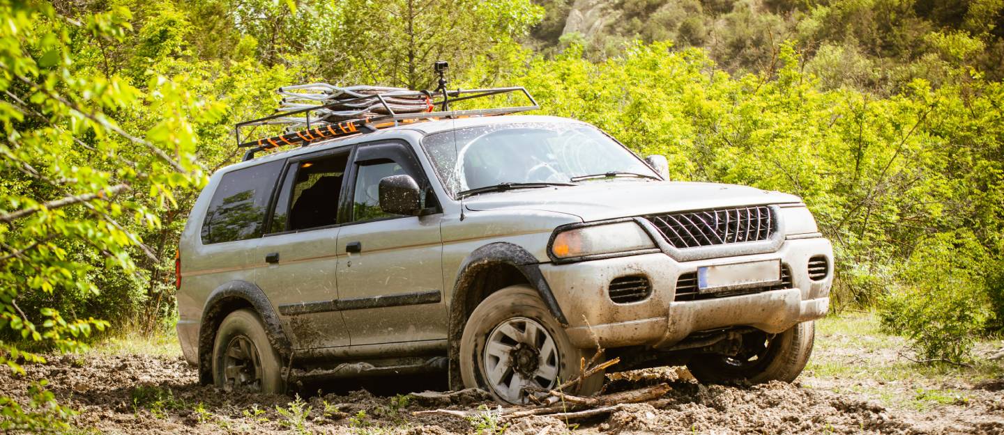 Emergency off-road recovery when stuck