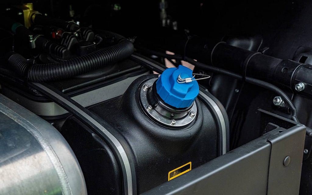 fuel leaks in car can be caused by a bad fuel tank
