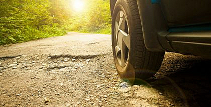 here is How Potholes Can Damage Car Tyres
