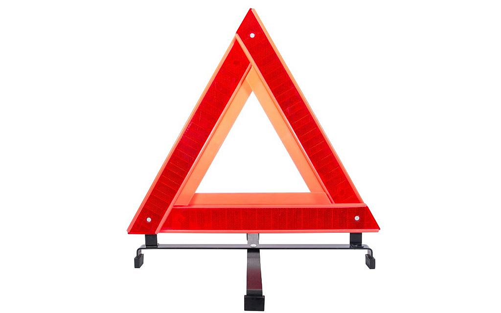 Tips To Use Your Car Hazard Lights