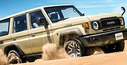 لاندكروزر 70