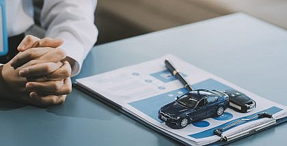 Key questions to ask a dealership when renting a car in the UAE
