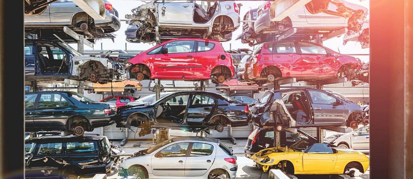 Guide to Salvage Cars in the UAE
