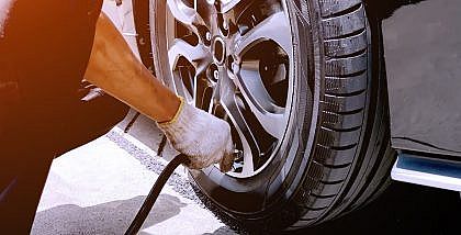 Follow these simple steps to Inflate car tyre with bike pump effectively