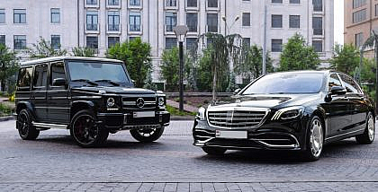 سيارتي دفع رباعي وسيدان