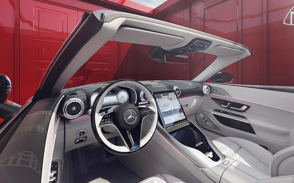 Interior of Maybach SL680