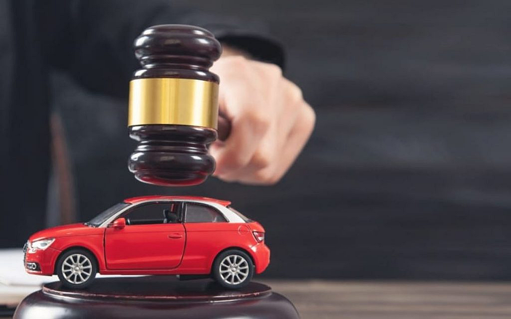 Law for Abandoned Cars in Ajman