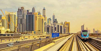مترو في الإمارات