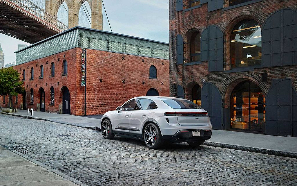 electric porsche macan 2024
