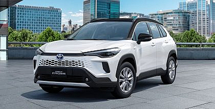 تويوتا كورولا كروس هايبرد 2025