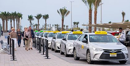 سيارات أجرة
