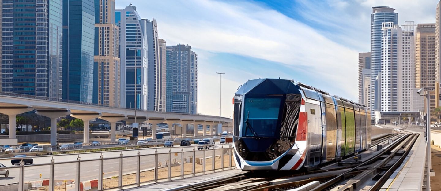 مترو في الإمارات