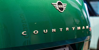 MINI Countryman history