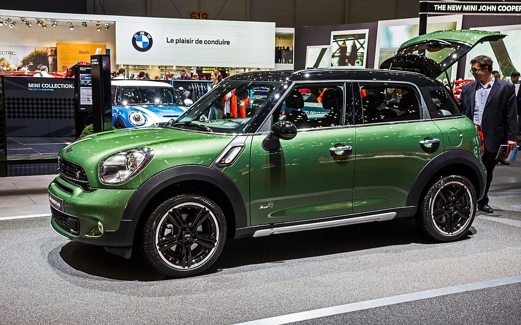 MINI Countryman models in 2015