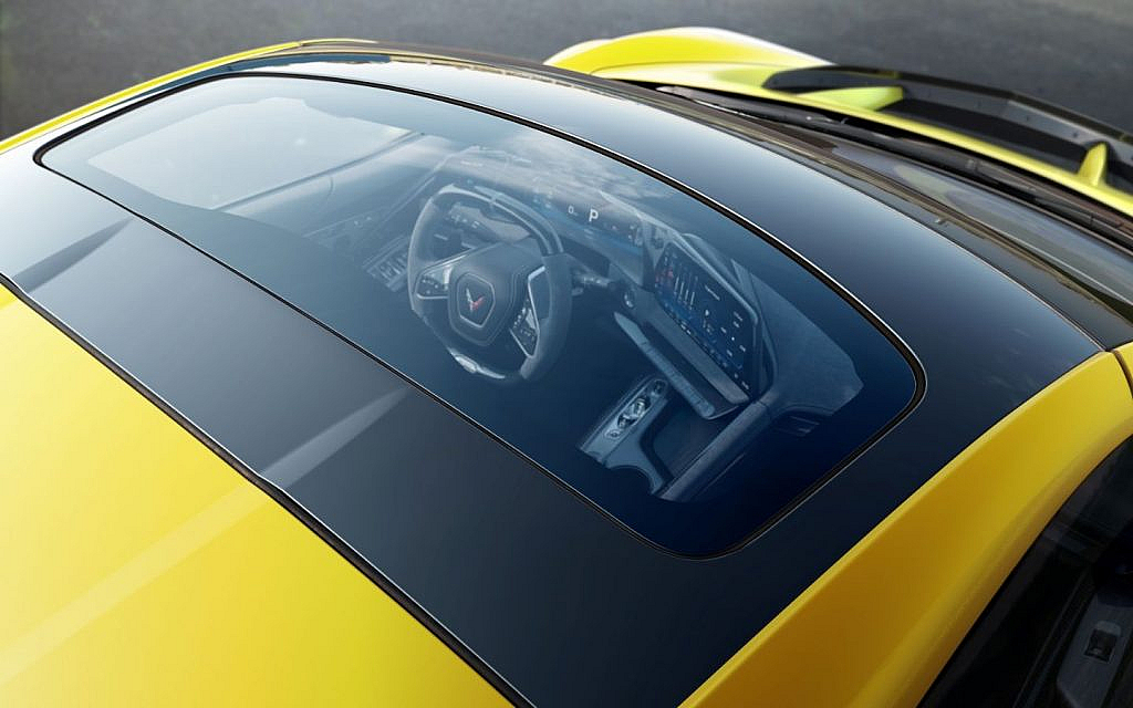 electrochromic sunroof of New 2026 Corvette