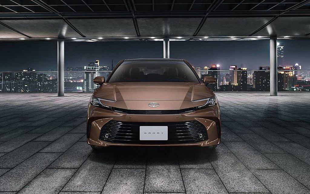 Toyota Camry price UAE is under AED 250k