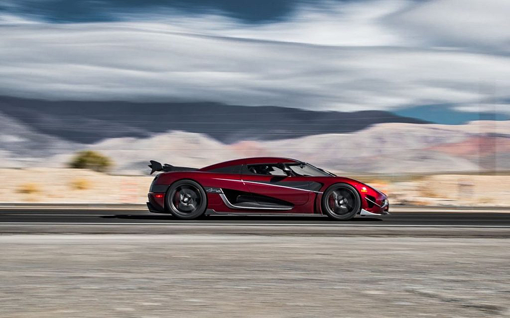 hypercar speed milestones by koenigsegg