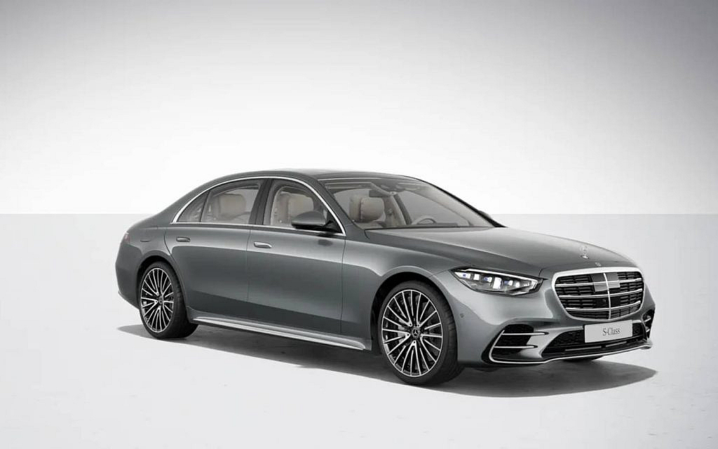 The S-class offers a powerful and exclusive driving experience