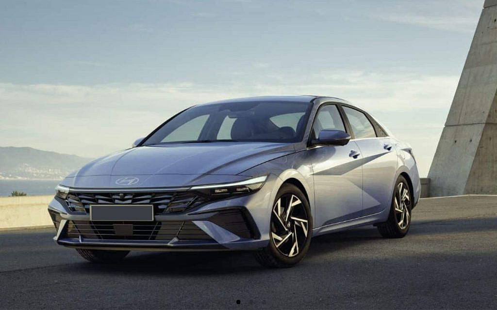 latest grey hundai Elantra on the road