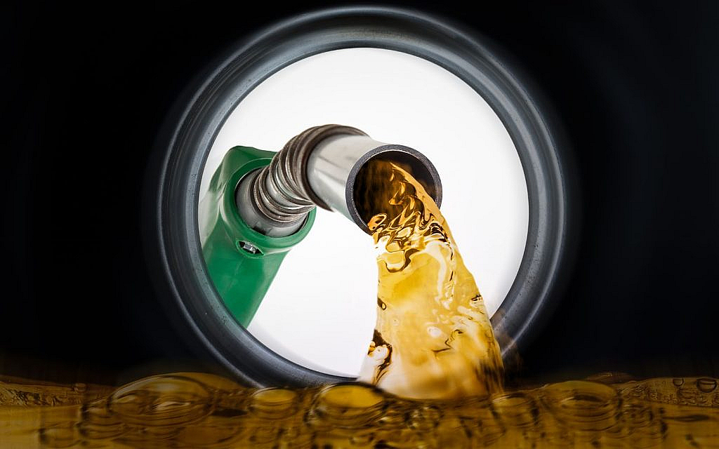 Avoiding petrol overfill helps keep your car in better shape.