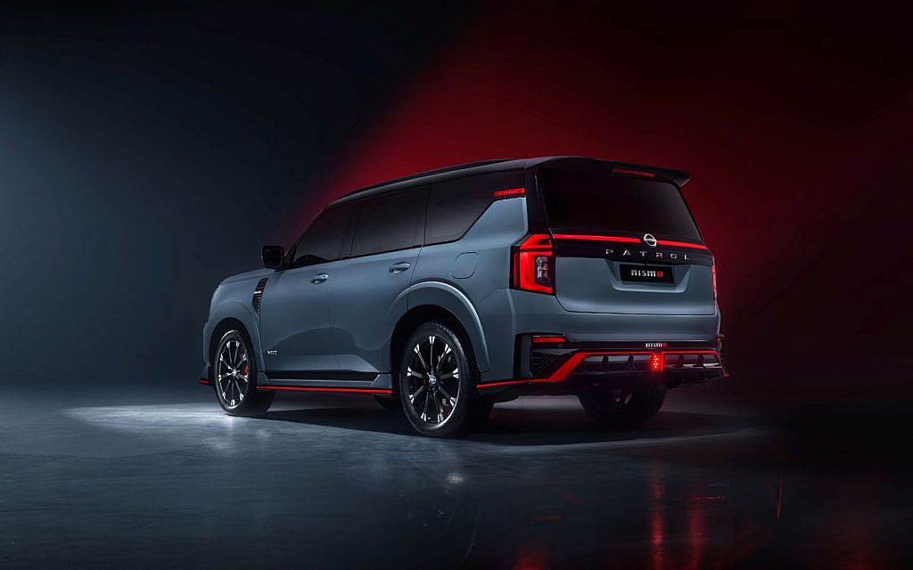 The 2025 Patrol NISMO blends track-tuned power with everyday performance.