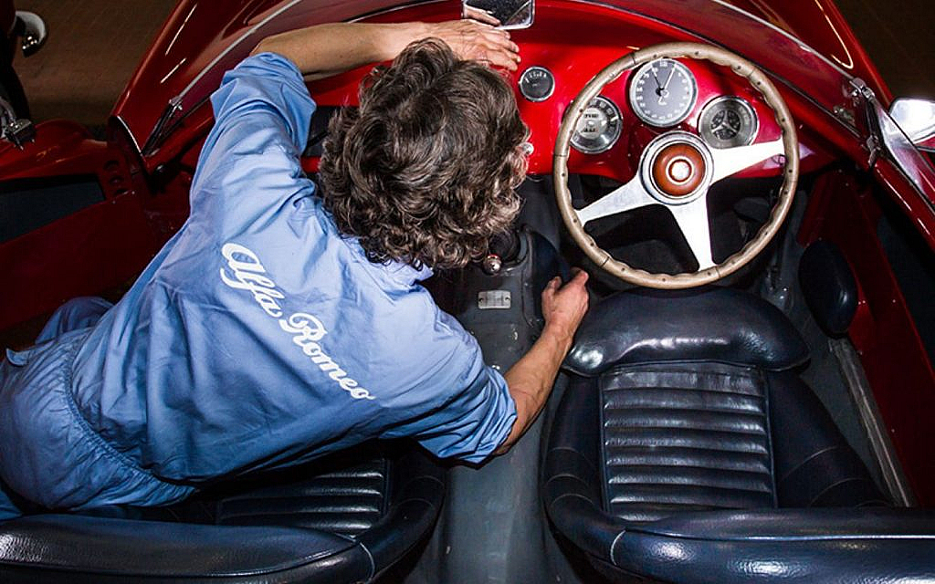 car interior comfort advancements 1935 