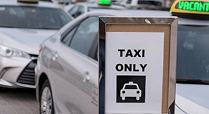 taxis in Abu Dhabi