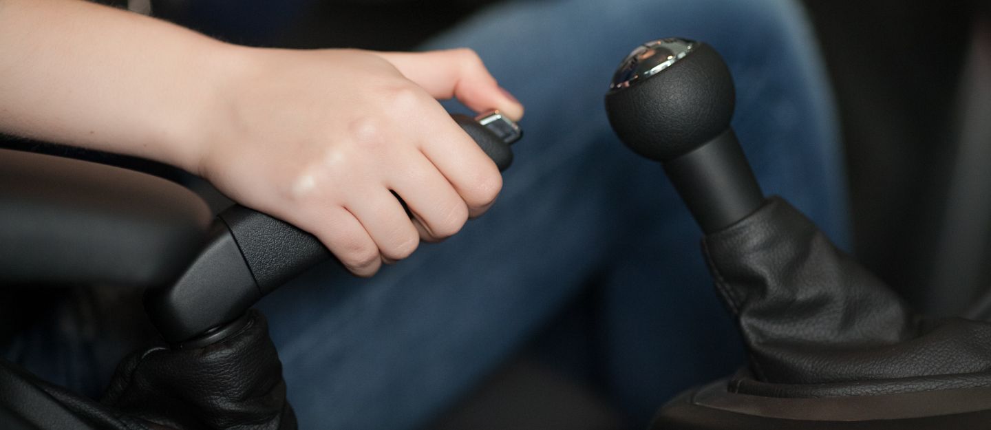 Pulling the handbrake at high speed consequences