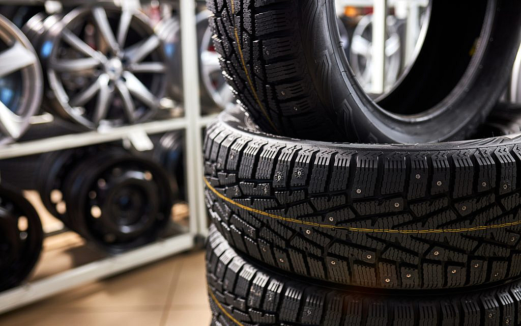 مجموعة من الإطارات عالية الأداء الجديدة