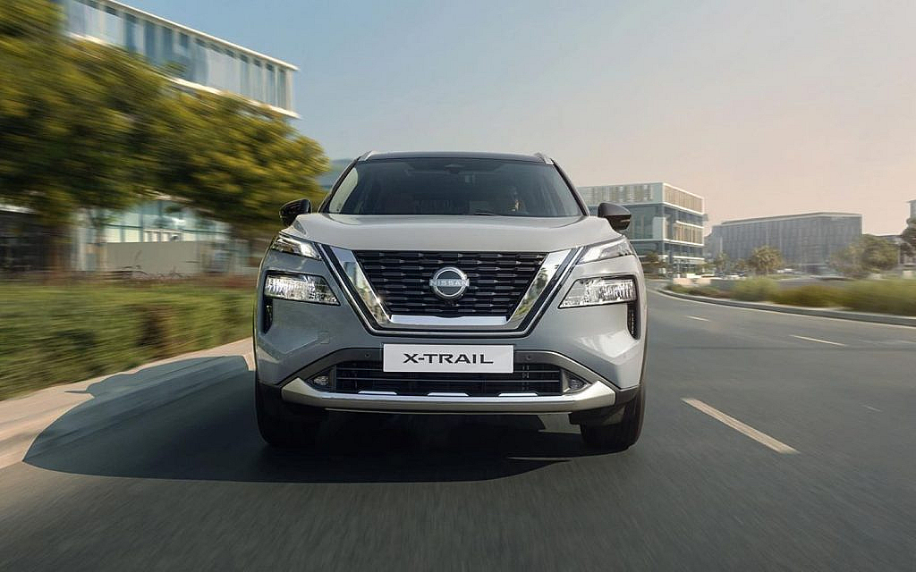 The Nissan X-Trail offers versatility and cutting-edge tech for a smooth drive.