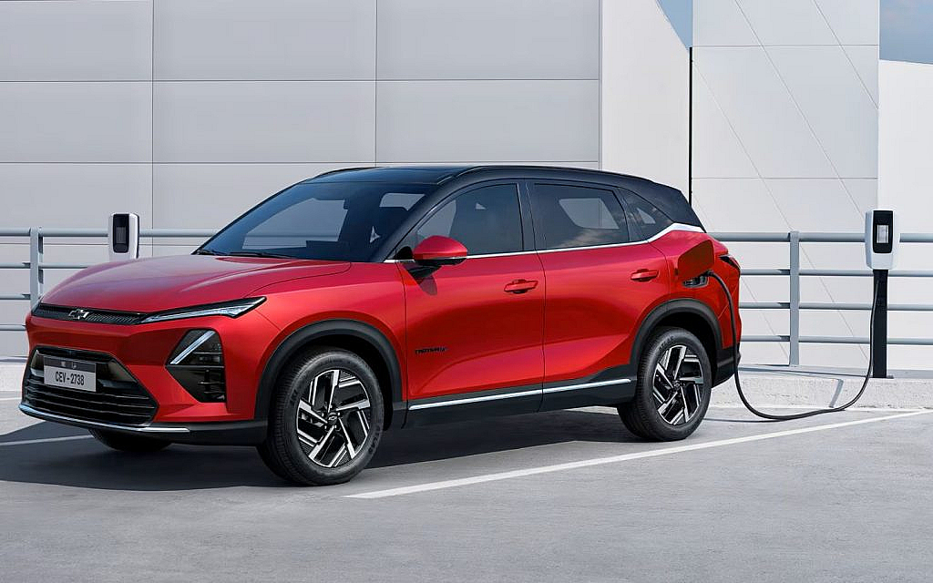 Captiva electric SUV Middle East features