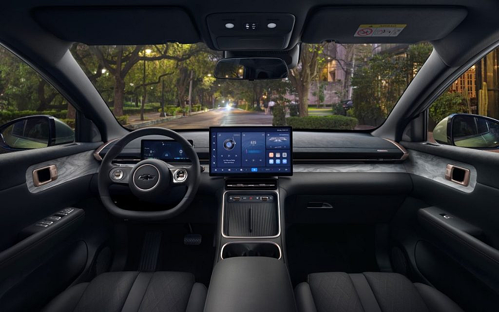 Chevrolet Captiva 2025 models interior features