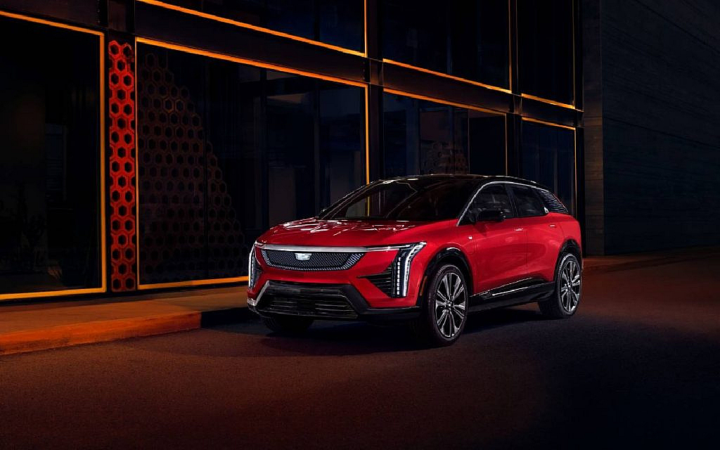 كاديلاك OPTIQ 2025 من الخارج