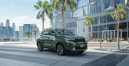 سيارة كيا سونيت خضراء 2025