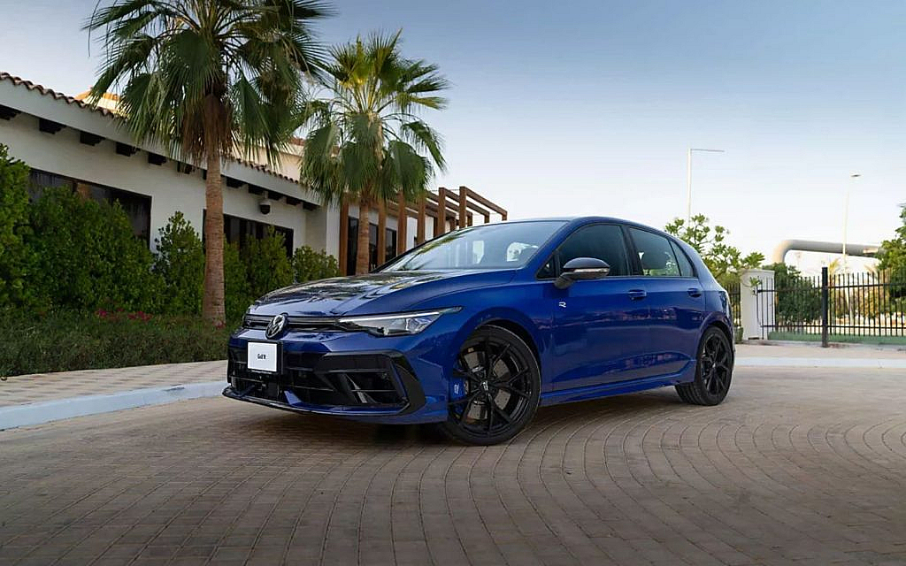The 2025 Golf R delivers 333 hp and 420 Nm of torque
