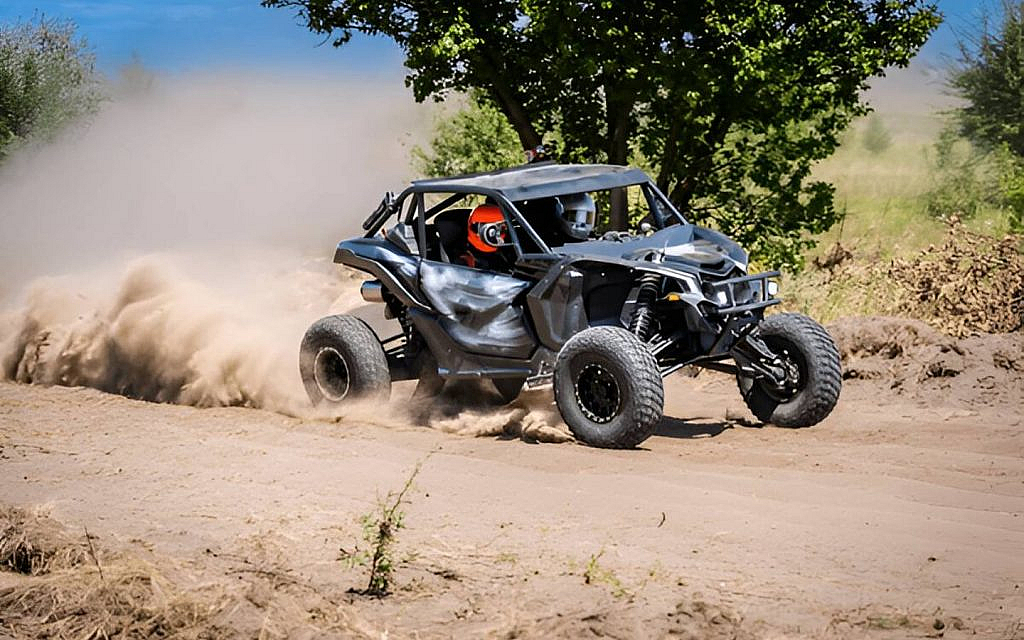 in the atvs vs utvs comparison, UTV take the lead when it comes to handling