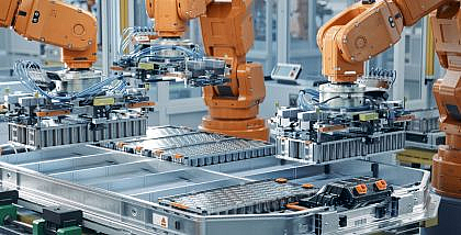 مصنع بطاريات سيارات كهربائية