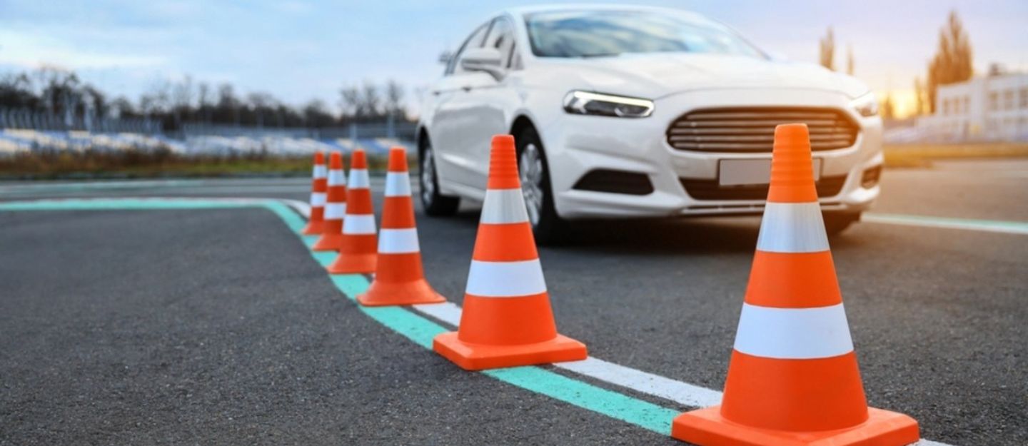 Steps to apply for driver licensing service provider registration